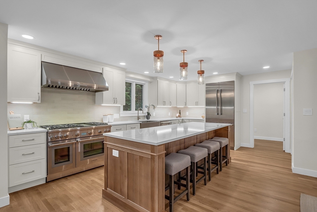 315 Hunters Ridge Road Concord, MA 01742 - Photo 11 of 36