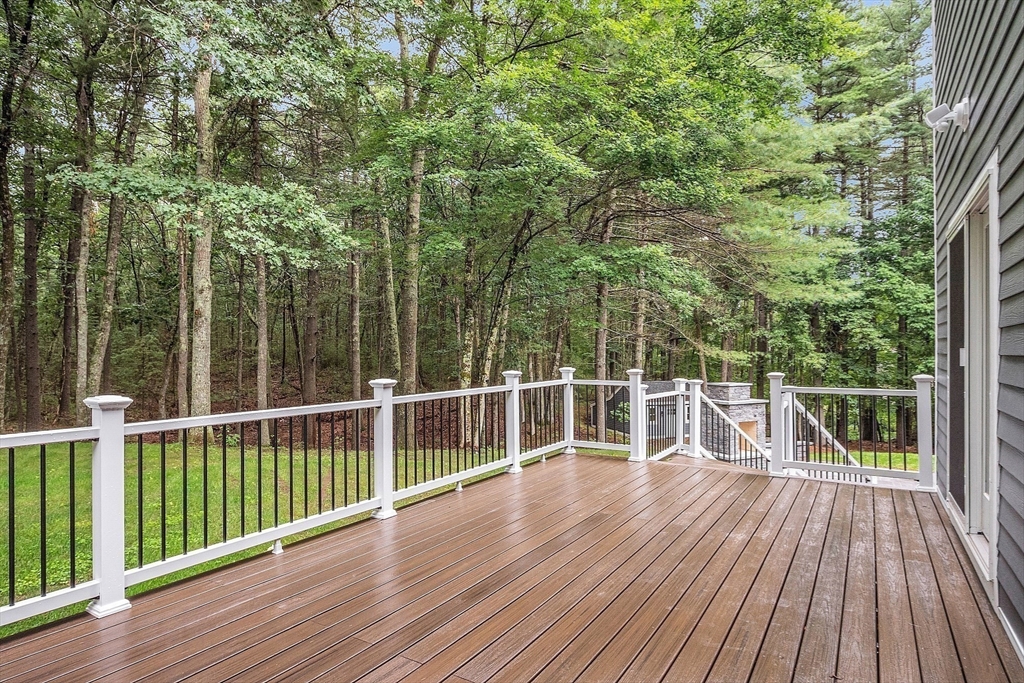 315 Hunters Ridge Road Concord, MA 01742 - Photo 31 of 36
