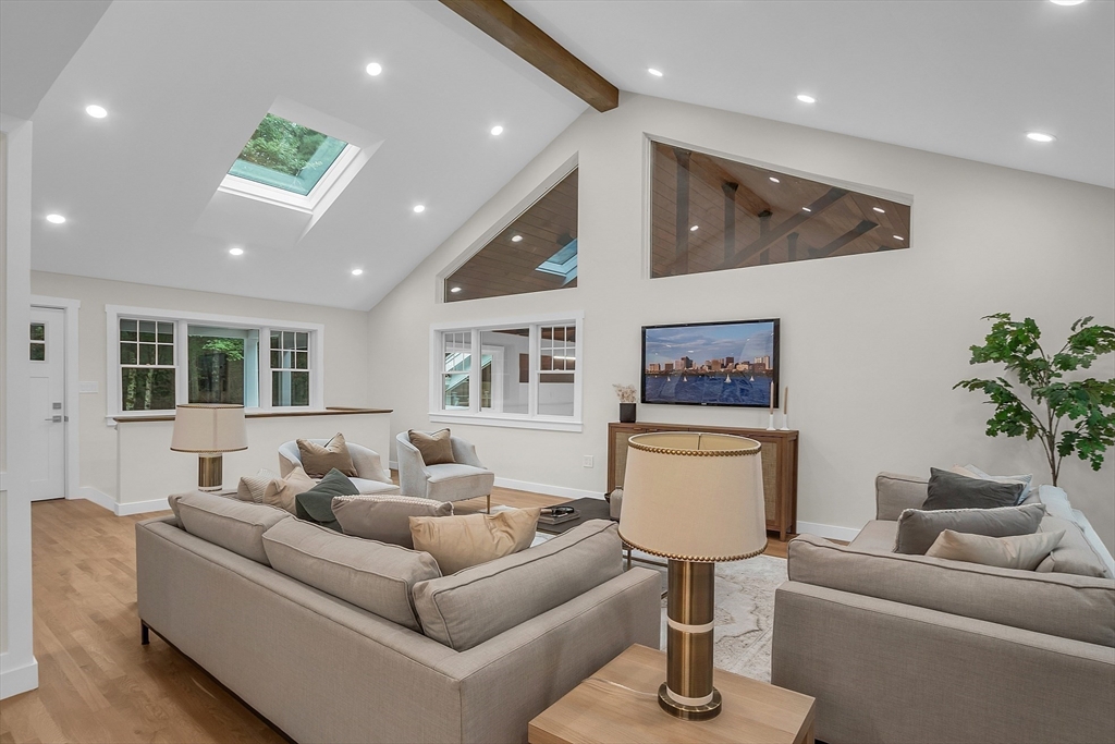 315 Hunters Ridge Road Concord, MA 01742 - Photo 7 of 36