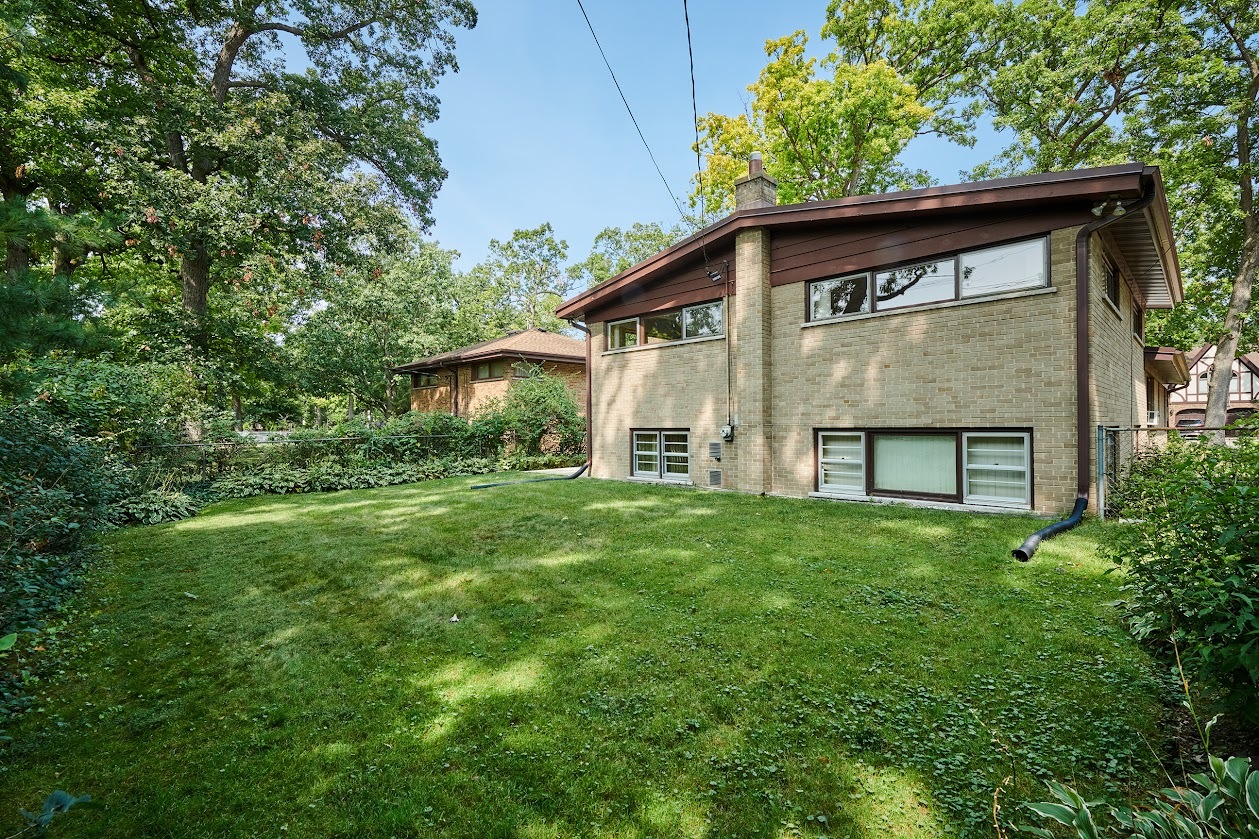 1859 Prairie Avenue Park Ridge, IL 60068 - Photo 27 of 27 a house with a tree in front of it