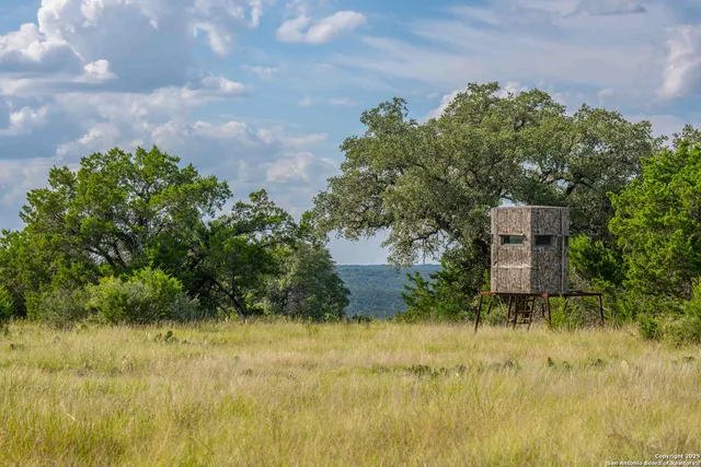 $7,800,000 | Tbd Fm 2169, Junction, TX 76849