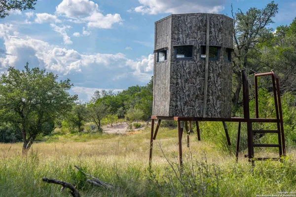 $7,800,000 | Tbd Fm 2169, Junction, TX 76849