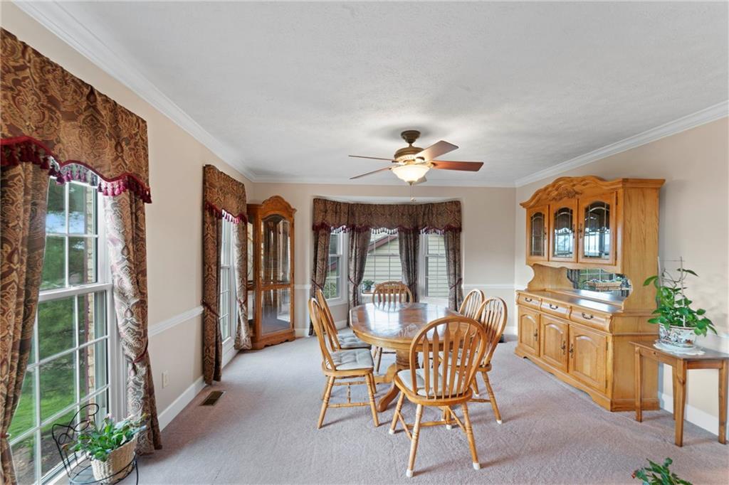 292 Rocky Ridge Road Bethel Park, PA 15102 - Photo 10 of 43 Gallery Image 10