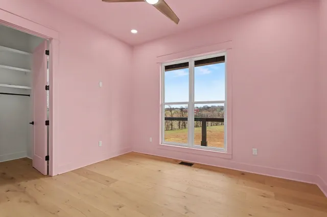 $799,900 | 4352 Dot Road, Springfield, TN 37172