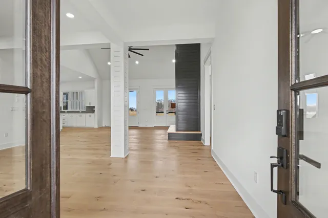 $799,900 | 4352 Dot Road, Springfield, TN 37172