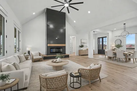 $774,900 | 4352 Dot Road, Springfield, TN 37172