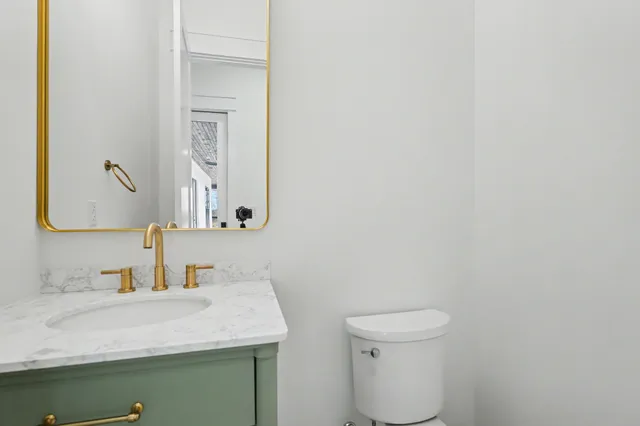 $799,900 | 4352 Dot Road, Springfield, TN 37172