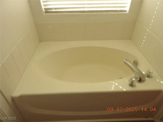 $2,000 | 9504 Havasu Canyon Avenue, Las Vegas, NV 89166