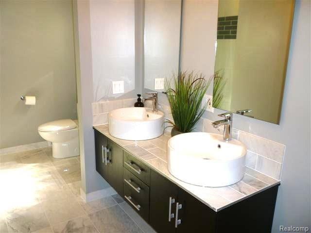 3224 Franklin Road Bloomfield Hills, MI 48302 - Photo 11 of 28 P1080781.JPG