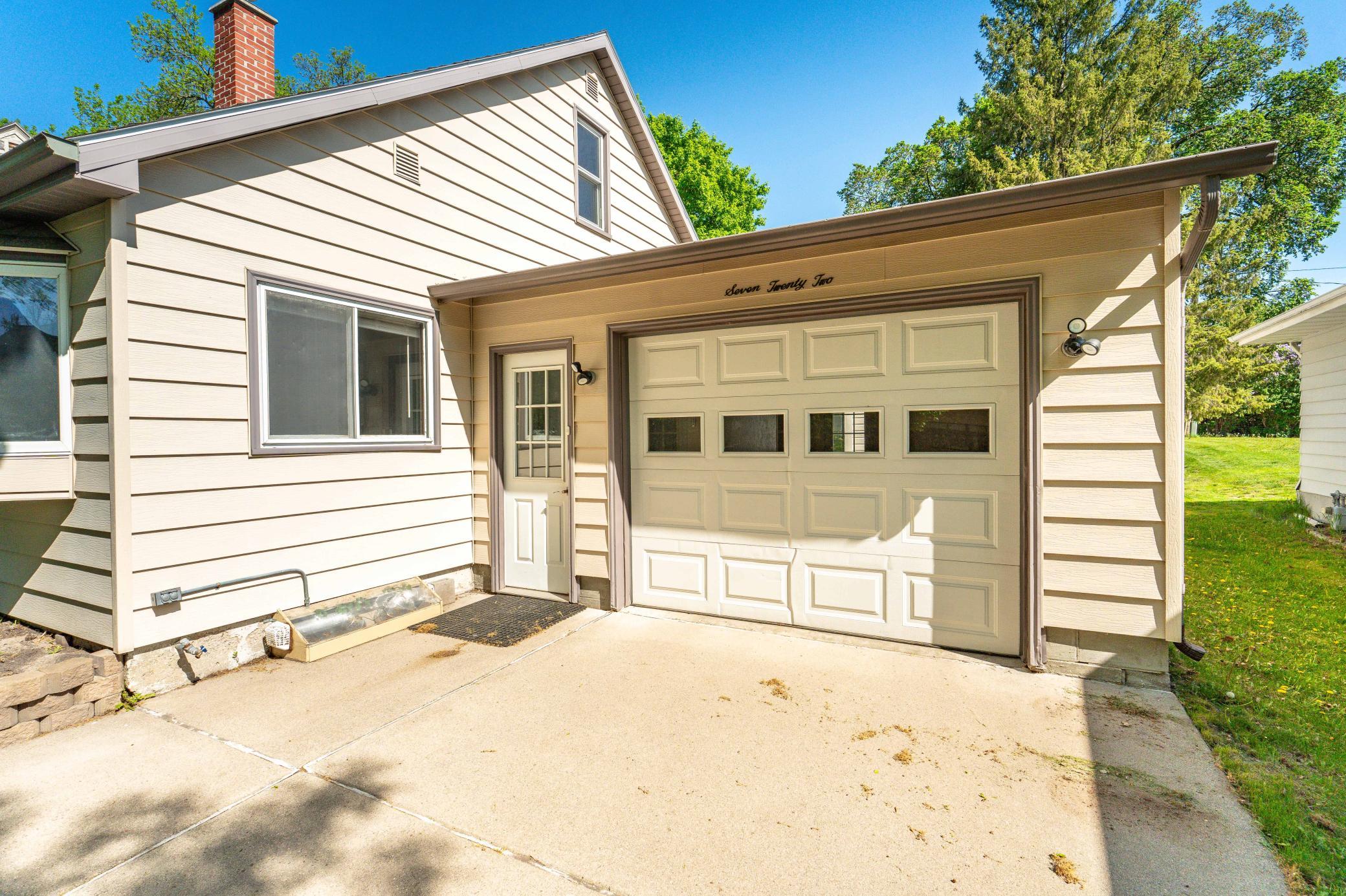 722 Spruce Street Fergus Falls, MN 56537 - Photo 6 of 61