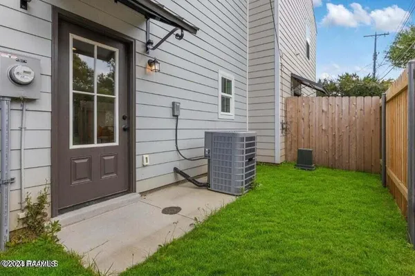 $264,900 | 104 Whittington Drive, Unit C, Lafayette, LA 70503