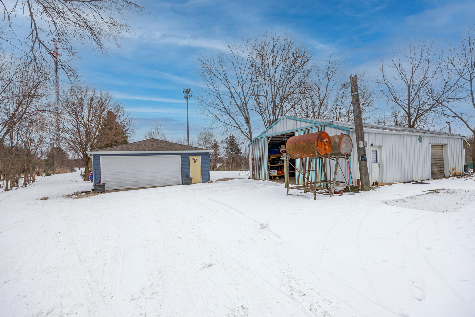 25575 North Fairfield Road Hawthorn Woods, IL 60047 - Photo 3 of 9