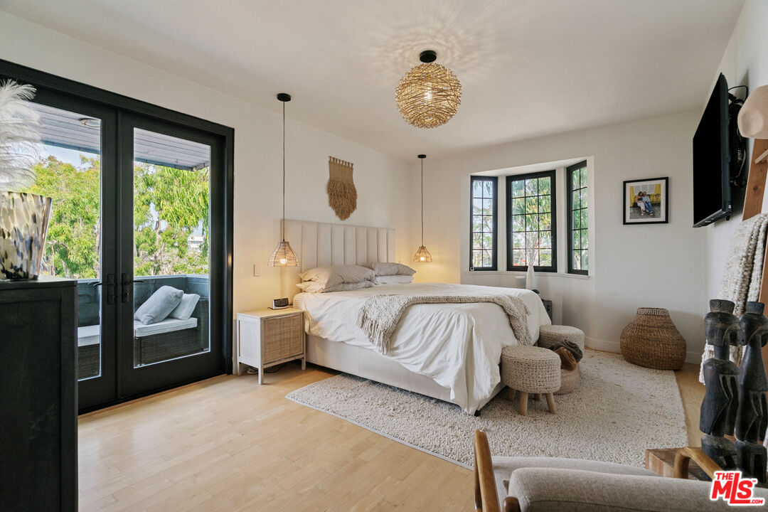 4600 Vía Dolce, Unit 301 Marina del Rey, CA 90292 - Photo 19 of 32