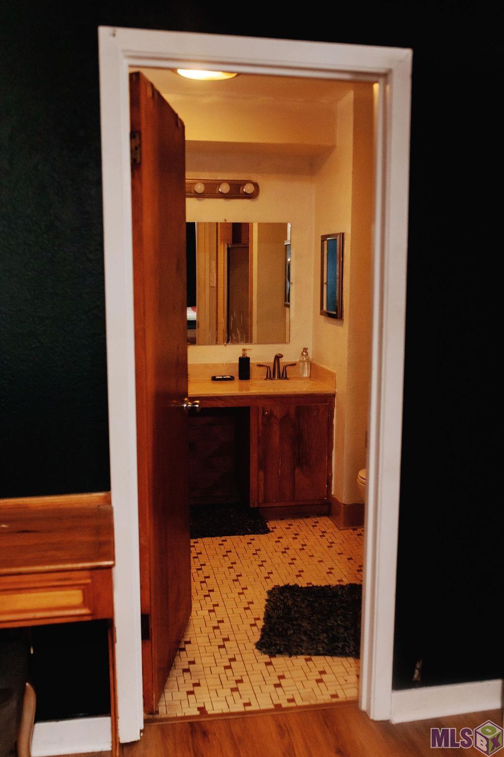 1208 St Joseph Street Baton Rouge, LA 70802 - Photo 21 of 23 master bathroom