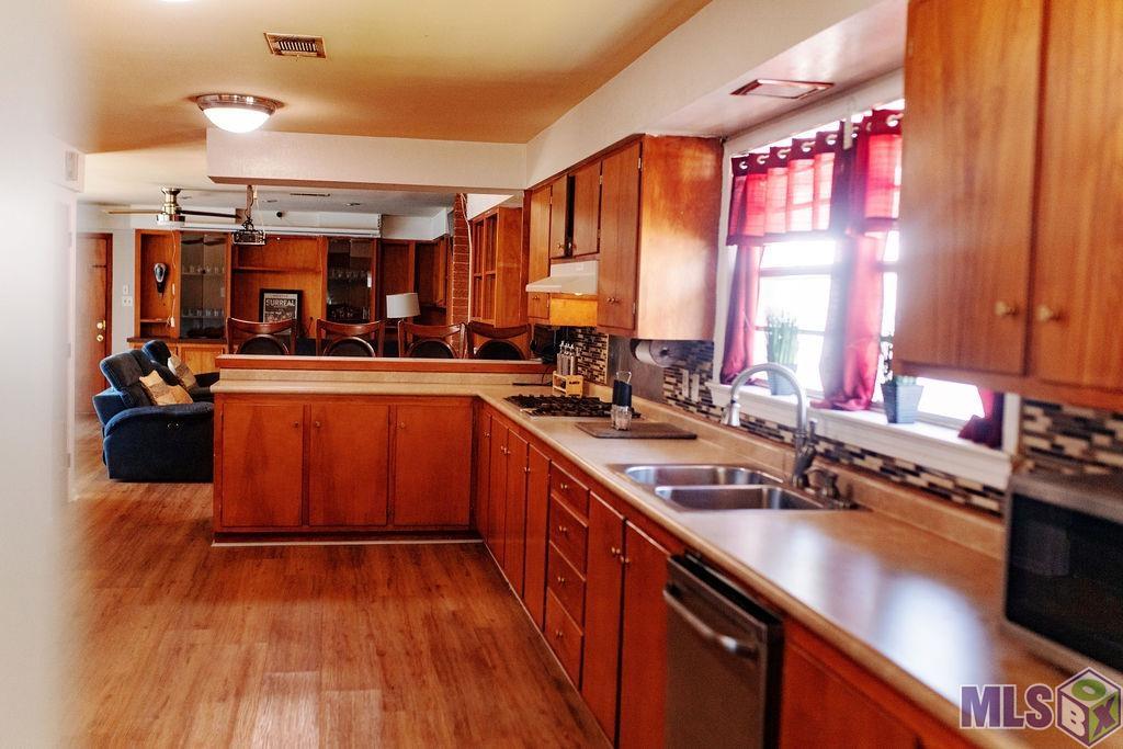 1208 St Joseph Street Baton Rouge, LA 70802 - Photo 9 of 23 Kitchen