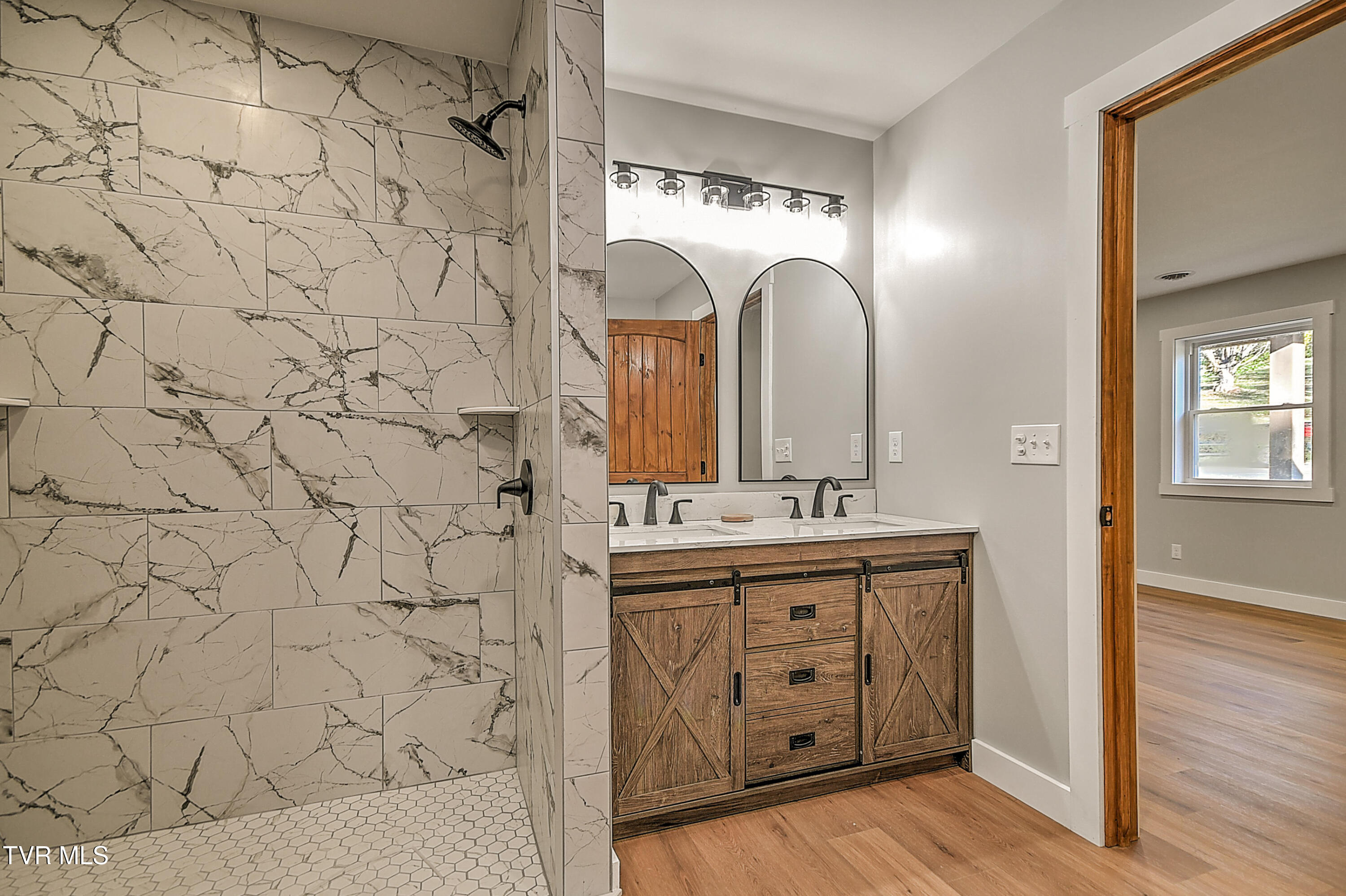 15216 Bordwine Road Bristol, VA 24202 - Photo 25 of 47 15216 Bordwine GUnit-37