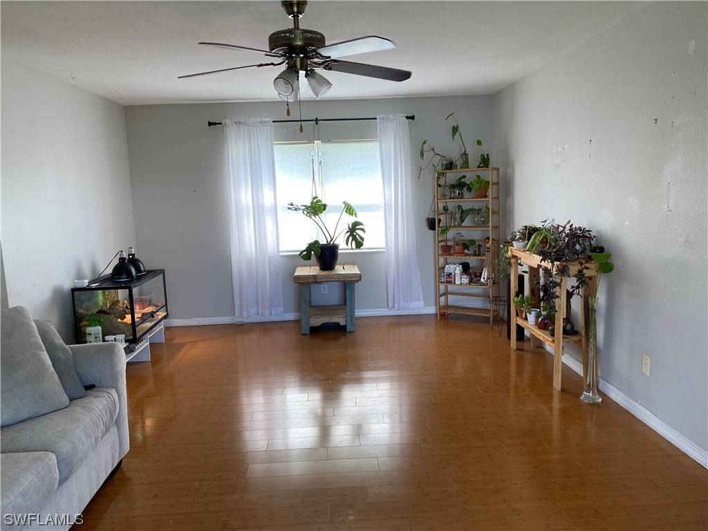 17146 Oriole Road Fort Myers, FL 33967 - Photo 3 of 38