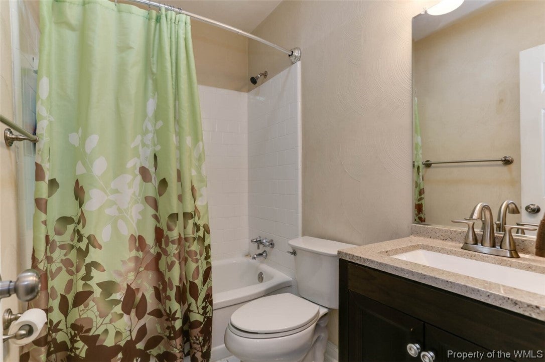 48 West Little Back River Road Hampton, VA 23669 - Photo 6 of 19 Gallery Image 6