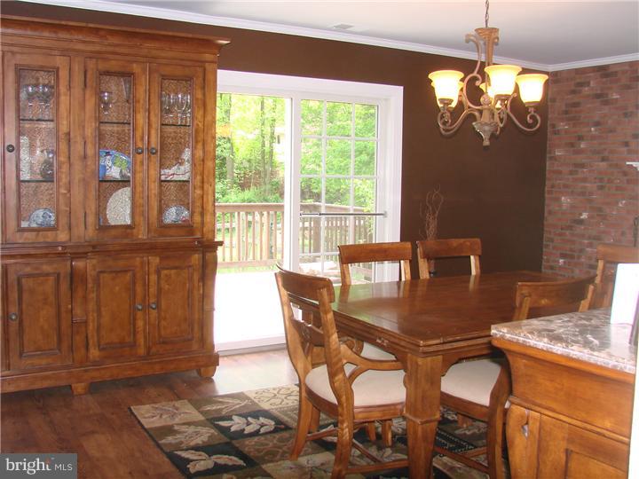 587 Coach Road Horsham, PA 19044 - Photo 6 of 17 Dining Room