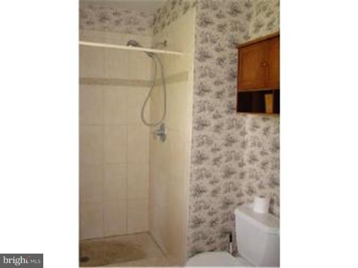 587 Coach Road Horsham, PA 19044 - Photo 10 of 17 Master Bathroom
