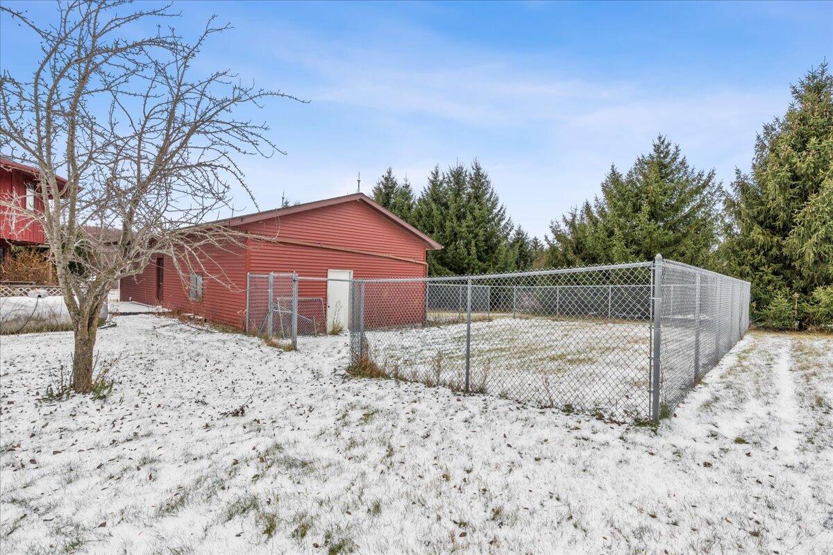 19940 Highway 57 Schleswig, WI 53042 - Photo 43 of 50 Fenced Area-2