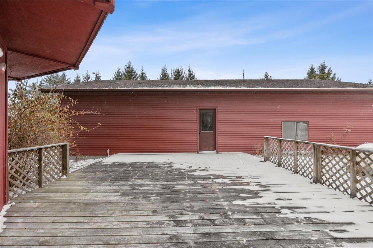 19940 Highway 57 Schleswig, WI 53042 - Photo 47 of 50 Back Deck-2