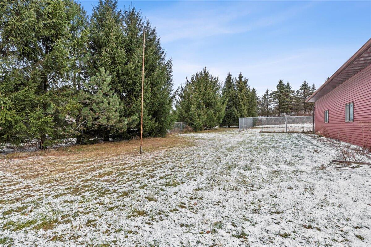 19940 Highway 57 Schleswig, WI 53042 - Photo 49 of 50 Side Yard-2