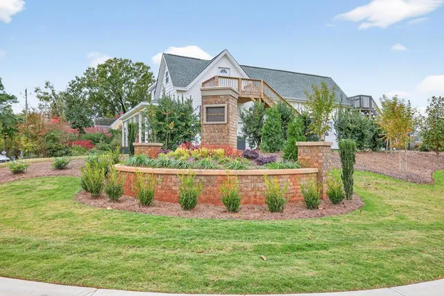 $560,460 | 5579 Spring Street, Flowery Branch, GA 30542