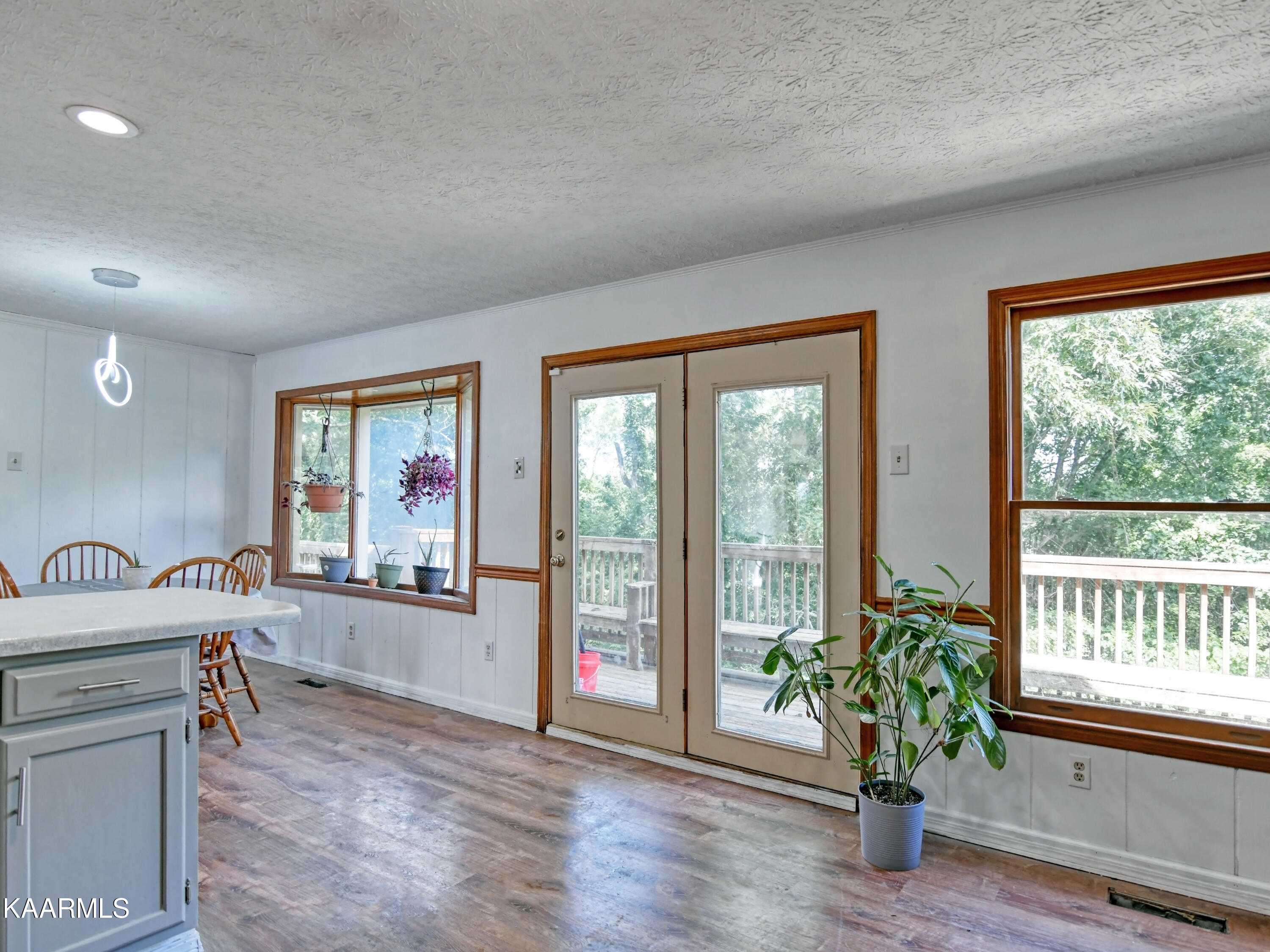 9305 Kodak Road Kodak, TN 37764 - Photo 5 of 30 9305 Kodak Rd 9