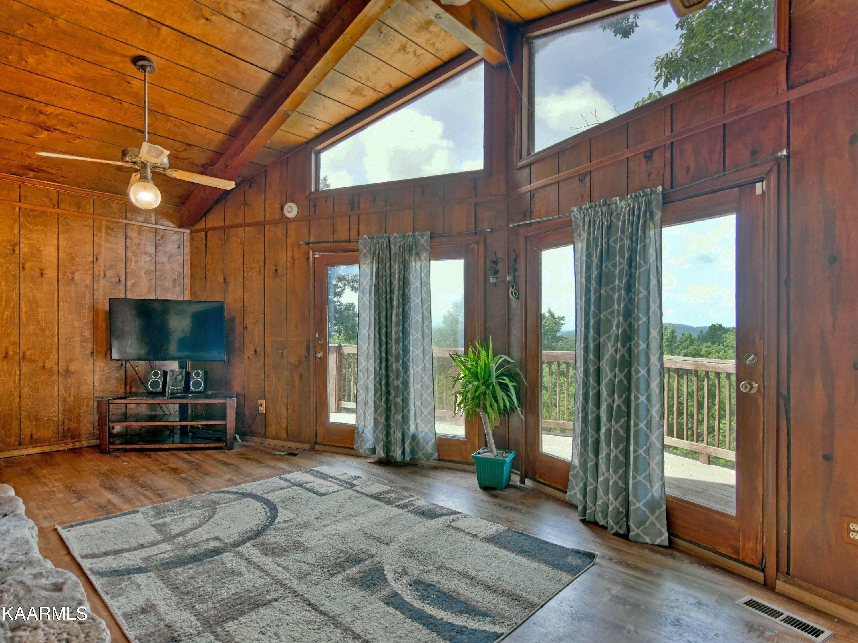 9305 Kodak Road Kodak, TN 37764 - Photo 10 of 30 9305 Kodak Rd 18