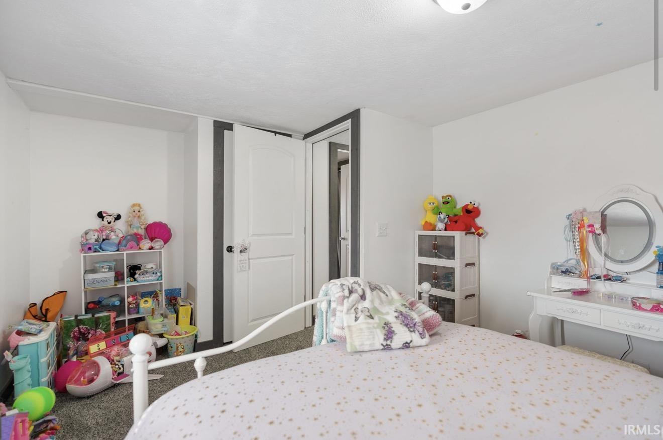 3395 West Crystal Lake Road Warsaw, IN 46580 - Photo 24 of 35