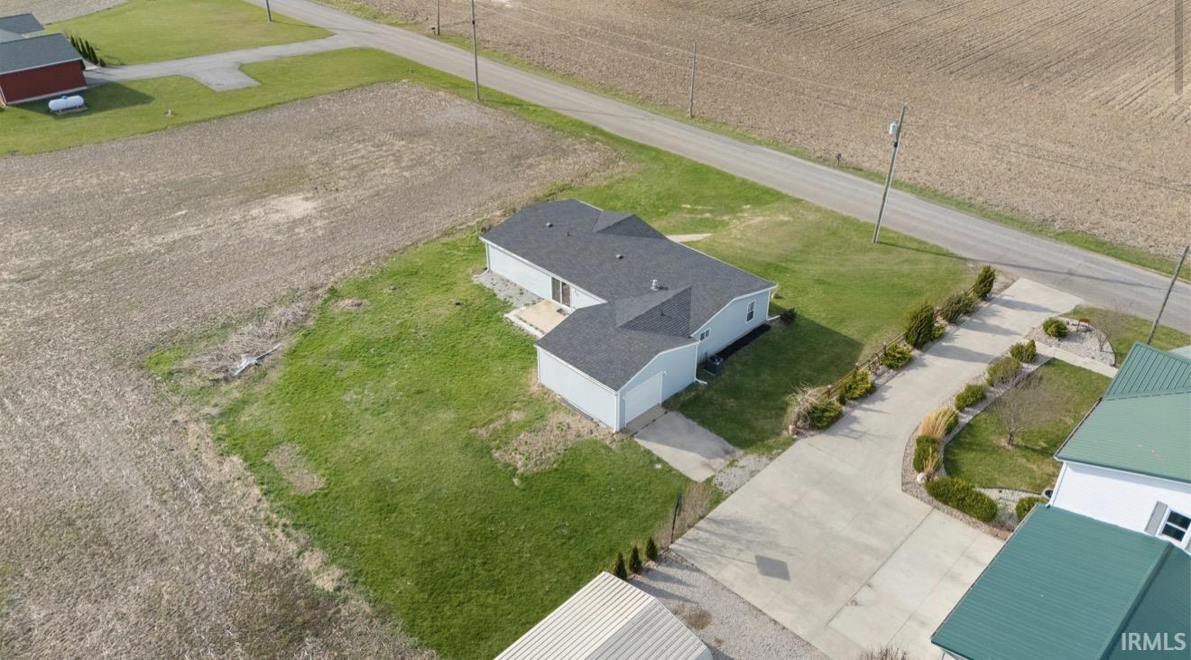 3395 West Crystal Lake Road Warsaw, IN 46580 - Photo 34 of 35