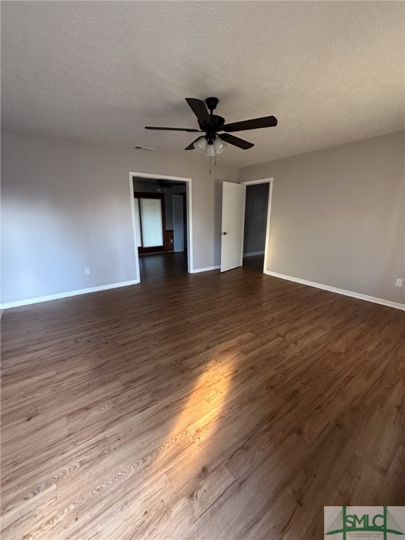 7106 Hialeah Circle Savannah, GA 31406 - Photo 3 of 10