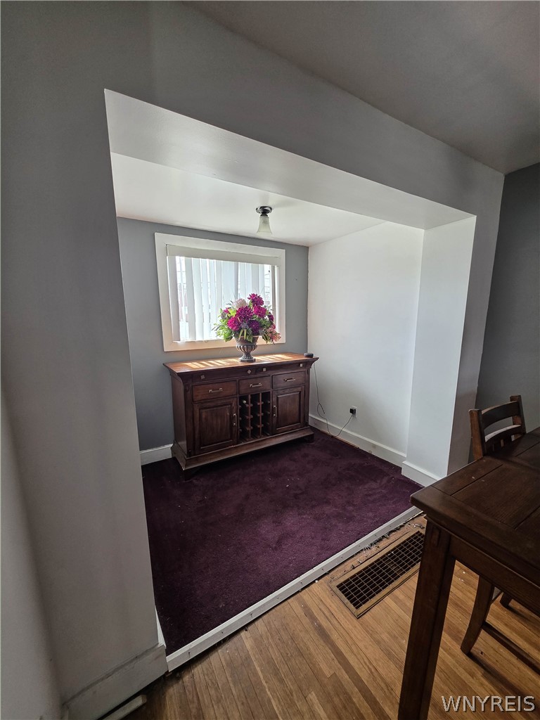 121 Cedar Road Cheektowaga, NY 14215 - Photo 13 of 43