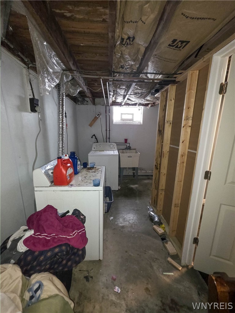 121 Cedar Road Cheektowaga, NY 14215 - Photo 40 of 43