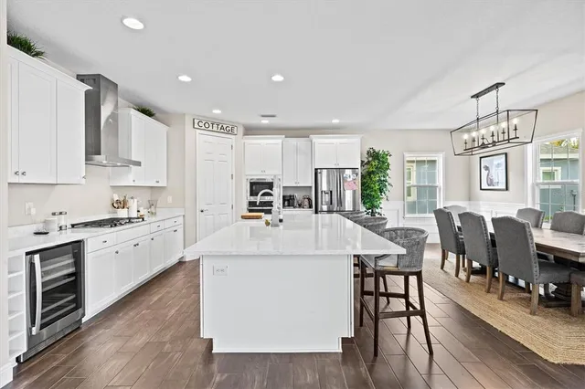 $3,500 | 5709 Silver Sun Drive, Apollo Beach, FL 33572