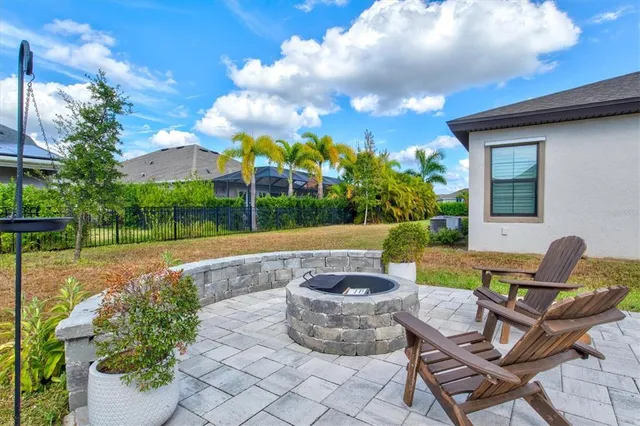 $3,500 | 5709 Silver Sun Drive, Apollo Beach, FL 33572