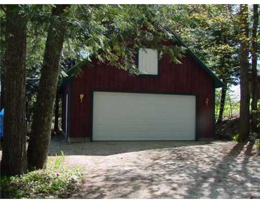 35 Island Avenue Cumberland, ME 04021 - Photo 5 of 12 Parking Lot/Garage.
