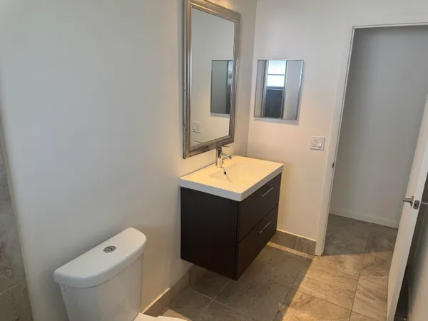 $2,850 | 100 Northwest 27th Street, Pompano Beach, FL 33064