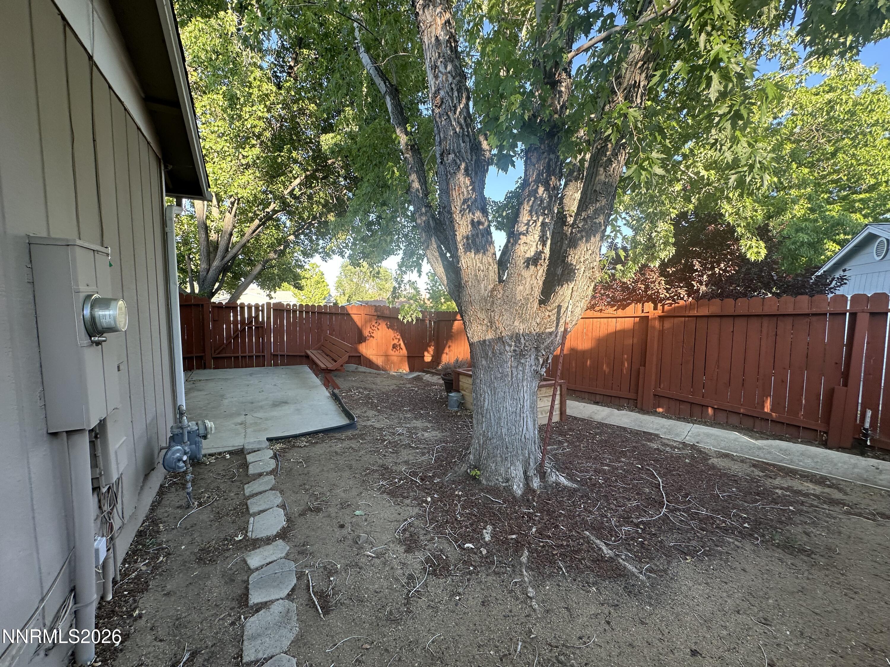 1500 Ellendale Court Reno, NV 89503 - Photo 23 of 25 backyard