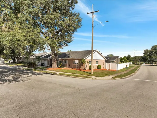 $390,000 | 8495 Oak Bluff Drive, Orlando, FL 32827