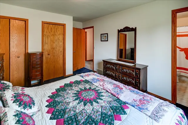 $449,900 | 201 Vista Cottage Grove, Cottage Grove, WI 53527