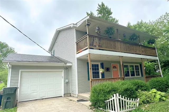 $255,000 | 227 South Moulton Street, Leeton, MO 64761