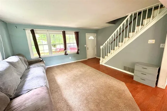 $255,000 | 227 South Moulton Street, Leeton, MO 64761