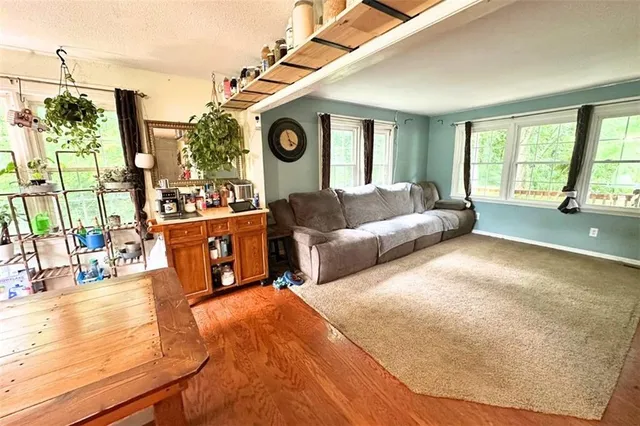 $255,000 | 227 South Moulton Street, Leeton, MO 64761