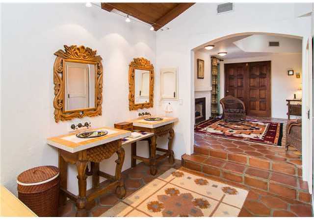 1060 Capra Way Fallbrook, CA 92028 - Photo 11 of 25 Gallery Image 11