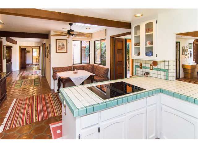 1060 Capra Way Fallbrook, CA 92028 - Photo 7 of 25 Gallery Image 7