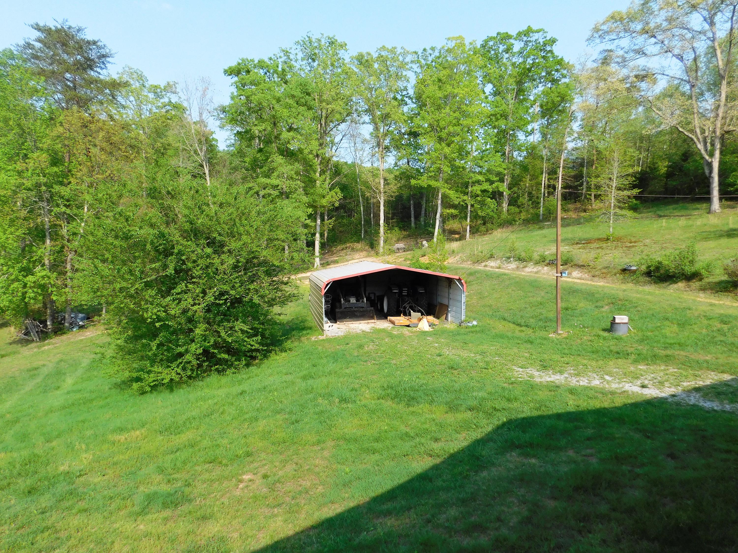 275 Boones Hollow Road Speedwell, TN 37870 - Photo 14 of 34 275 9