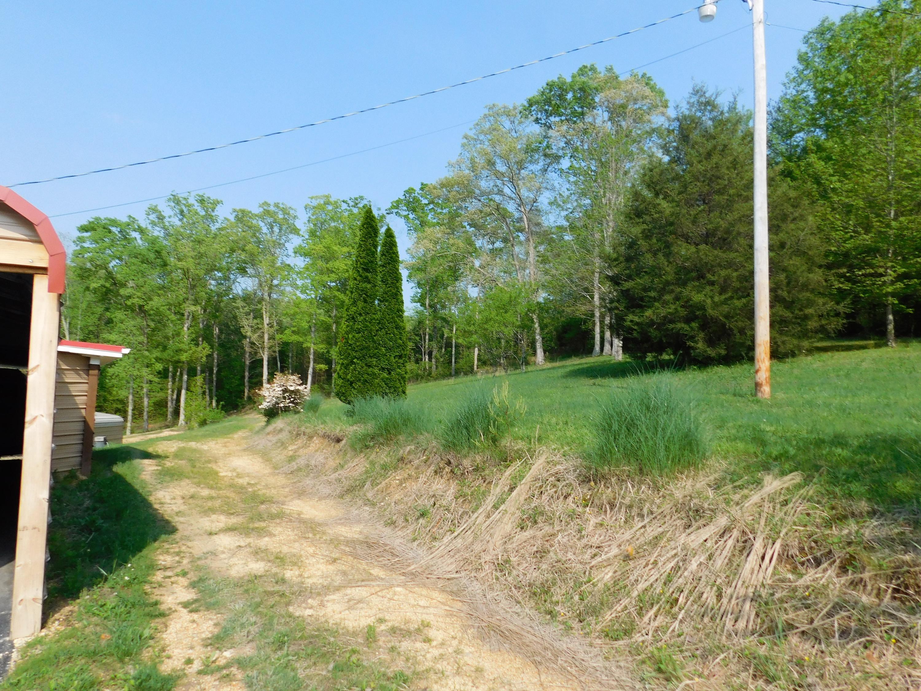 275 Boones Hollow Road Speedwell, TN 37870 - Photo 18 of 34 275 14
