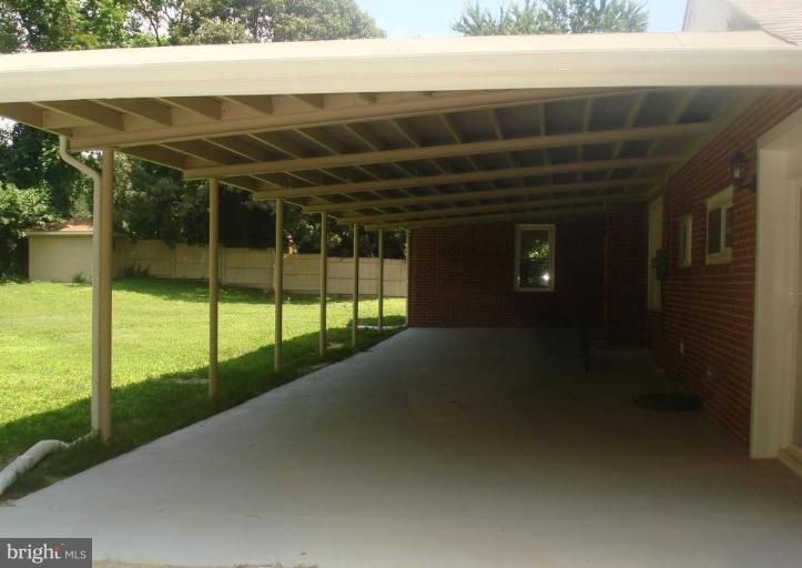 9171 Fort Smallwood Road Pasadena, MD 21122 - Photo 25 of 25 Patio